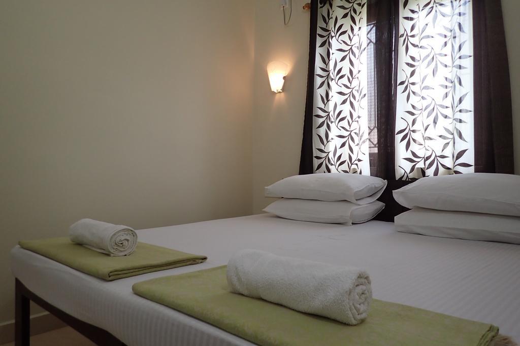 Bella Guest House 卡兰古特 外观 照片
