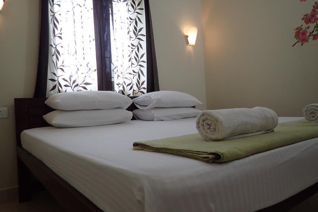 Bella Guest House 卡兰古特 外观 照片